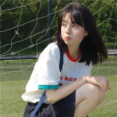 蒙娜丽莎与血月